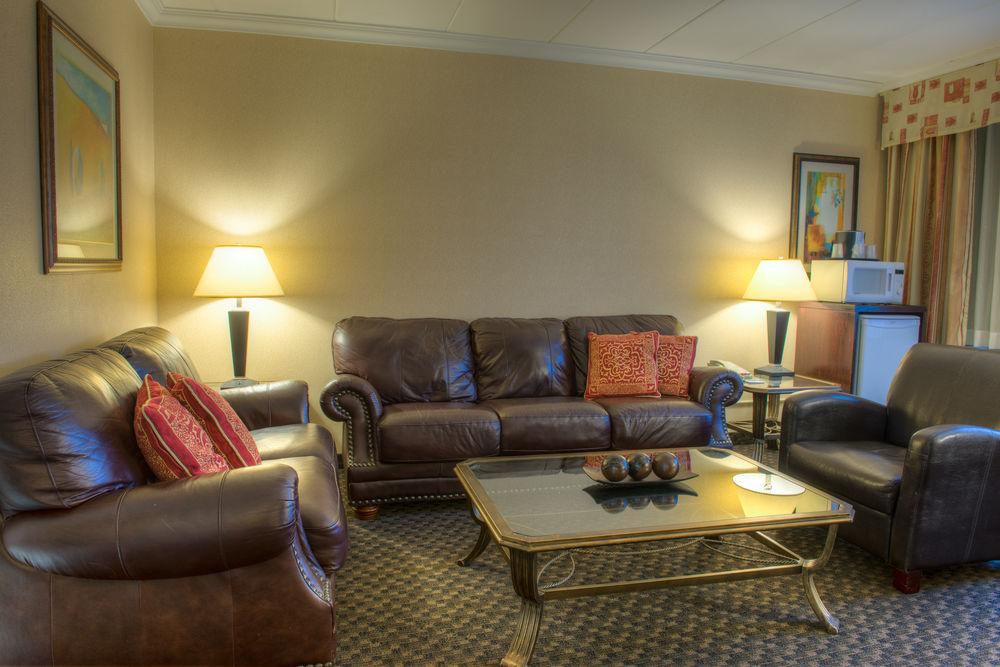Four Points By Sheraton Windsor Downtown المظهر الخارجي الصورة