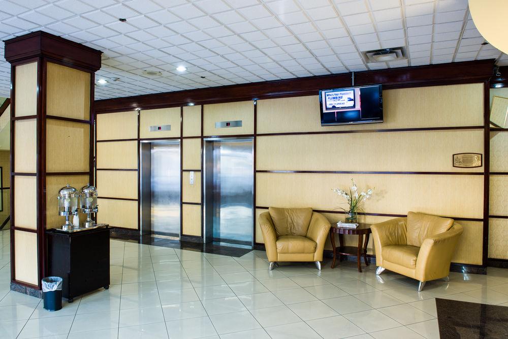 Four Points By Sheraton Windsor Downtown المظهر الخارجي الصورة