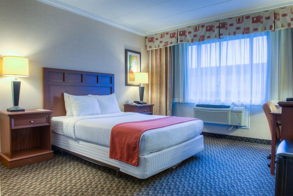 Four Points By Sheraton Windsor Downtown المظهر الخارجي الصورة