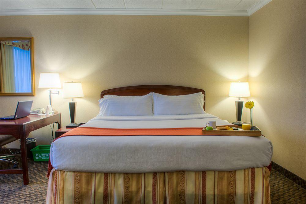 Four Points By Sheraton Windsor Downtown المظهر الخارجي الصورة