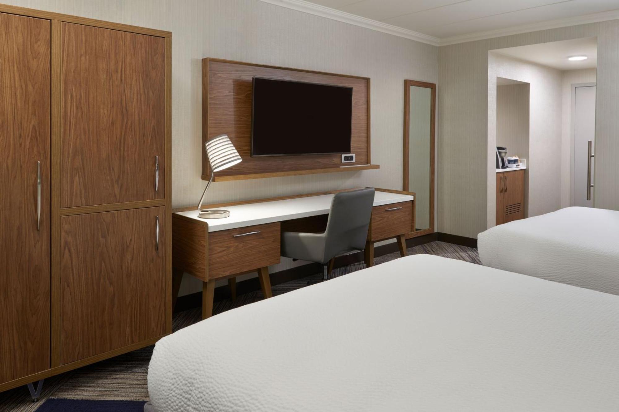 Four Points By Sheraton Windsor Downtown المظهر الخارجي الصورة